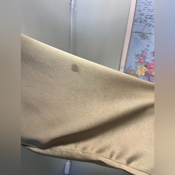 Super-soft Silk button up shirt - Picture 5 of 7